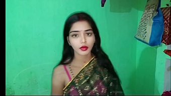 Une Bhabhi...