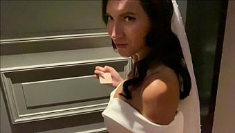 Eva Keks, ...