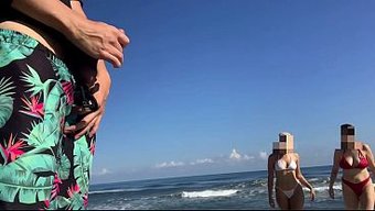 Deux Nanas...