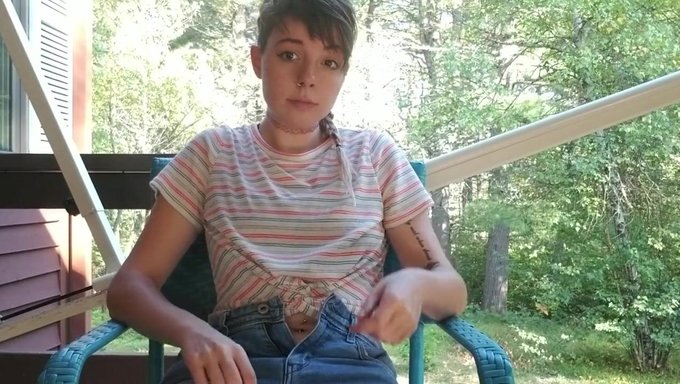 Masturbation Amateur En Webcam Avec Une Brune Ferme