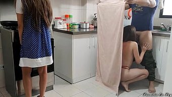 Le Mari De...
