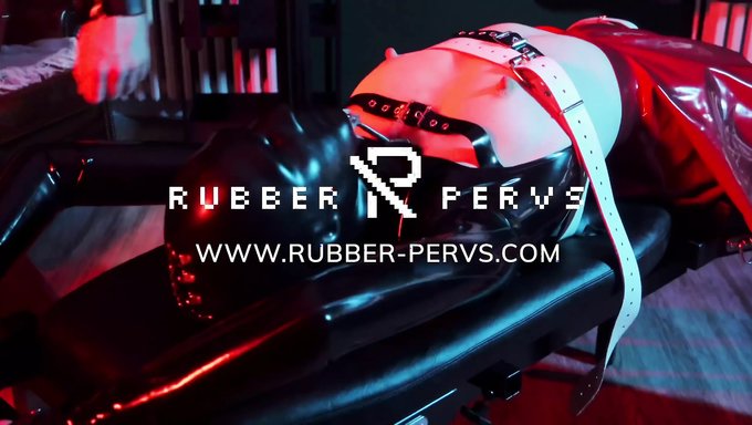 Découvrez Le Plaisir Bdsm Ultime Avec Cette Vidéo De Fétichisme Du Latex