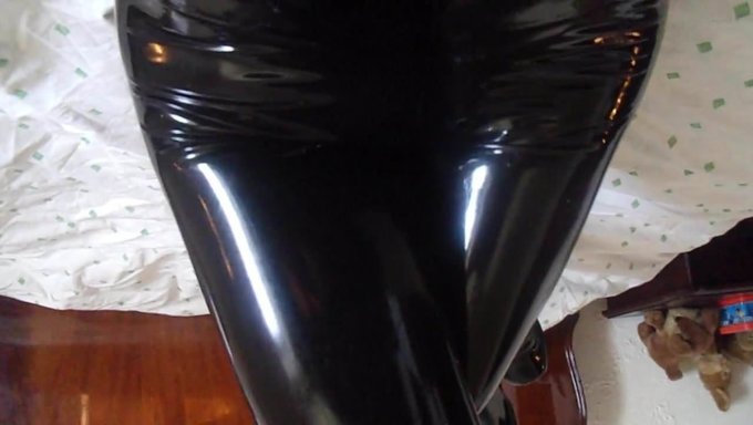 Domination Femdom: Masturbation En Latex